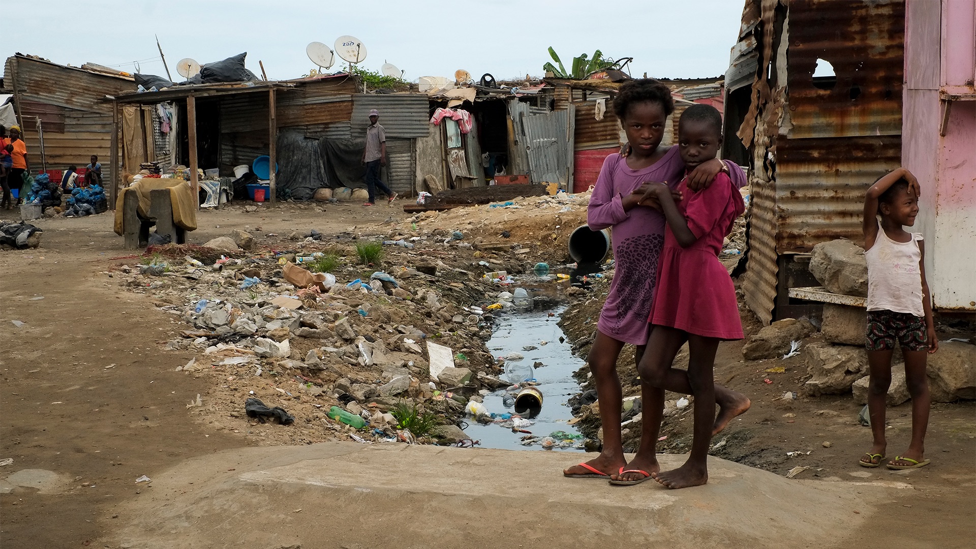 Angolans at Areia Branca